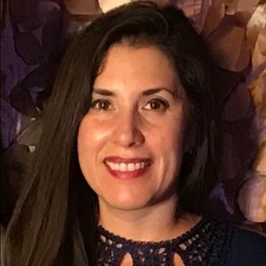 Meet your Posher, Claudia